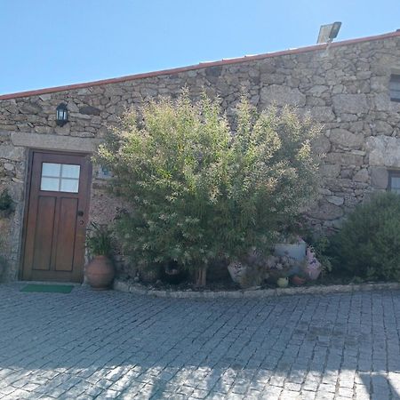 Eiras Do Dao Hotell Penalva do Castelo Eksteriør bilde