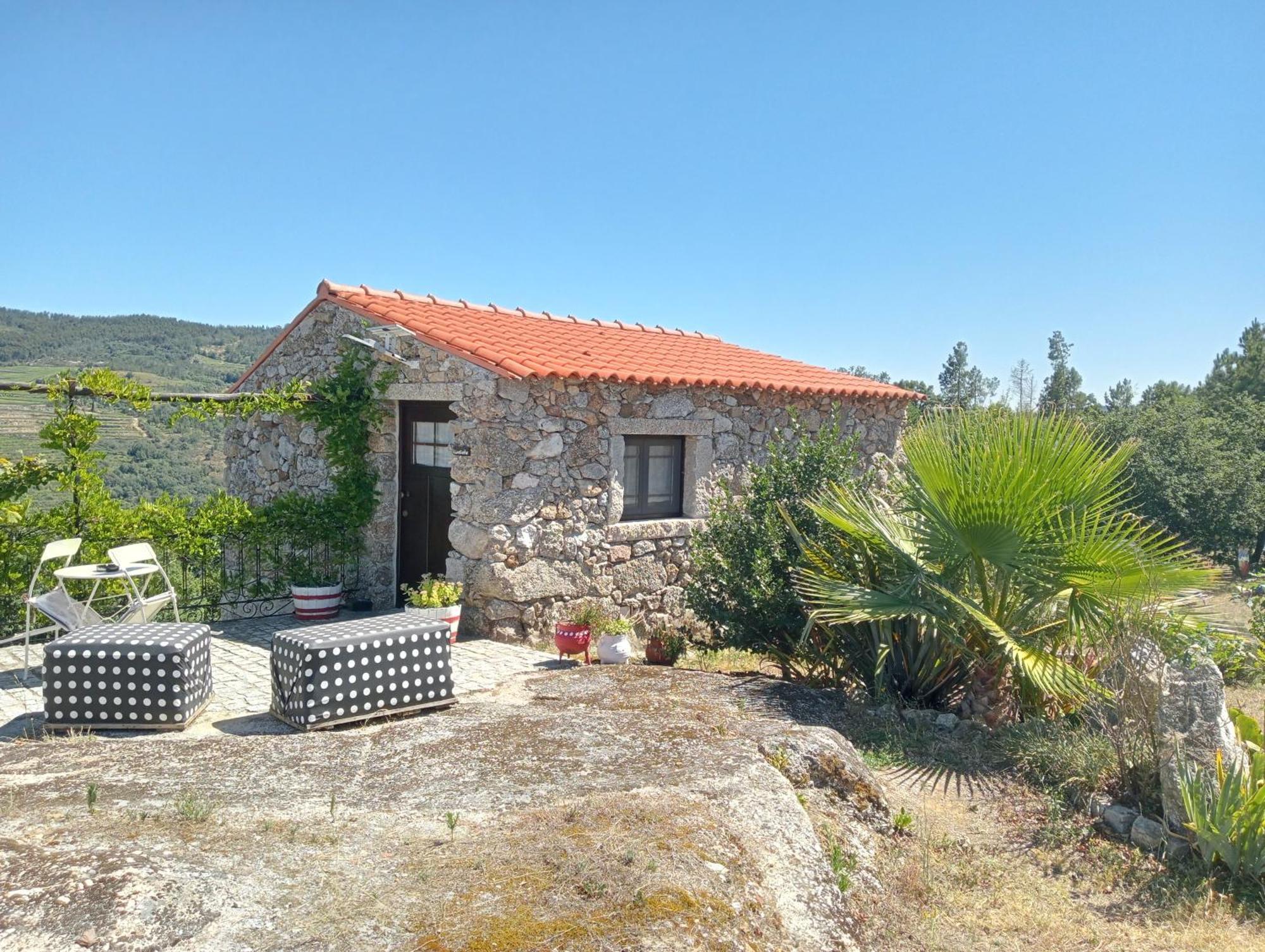 Eiras Do Dao Hotell Penalva do Castelo Eksteriør bilde